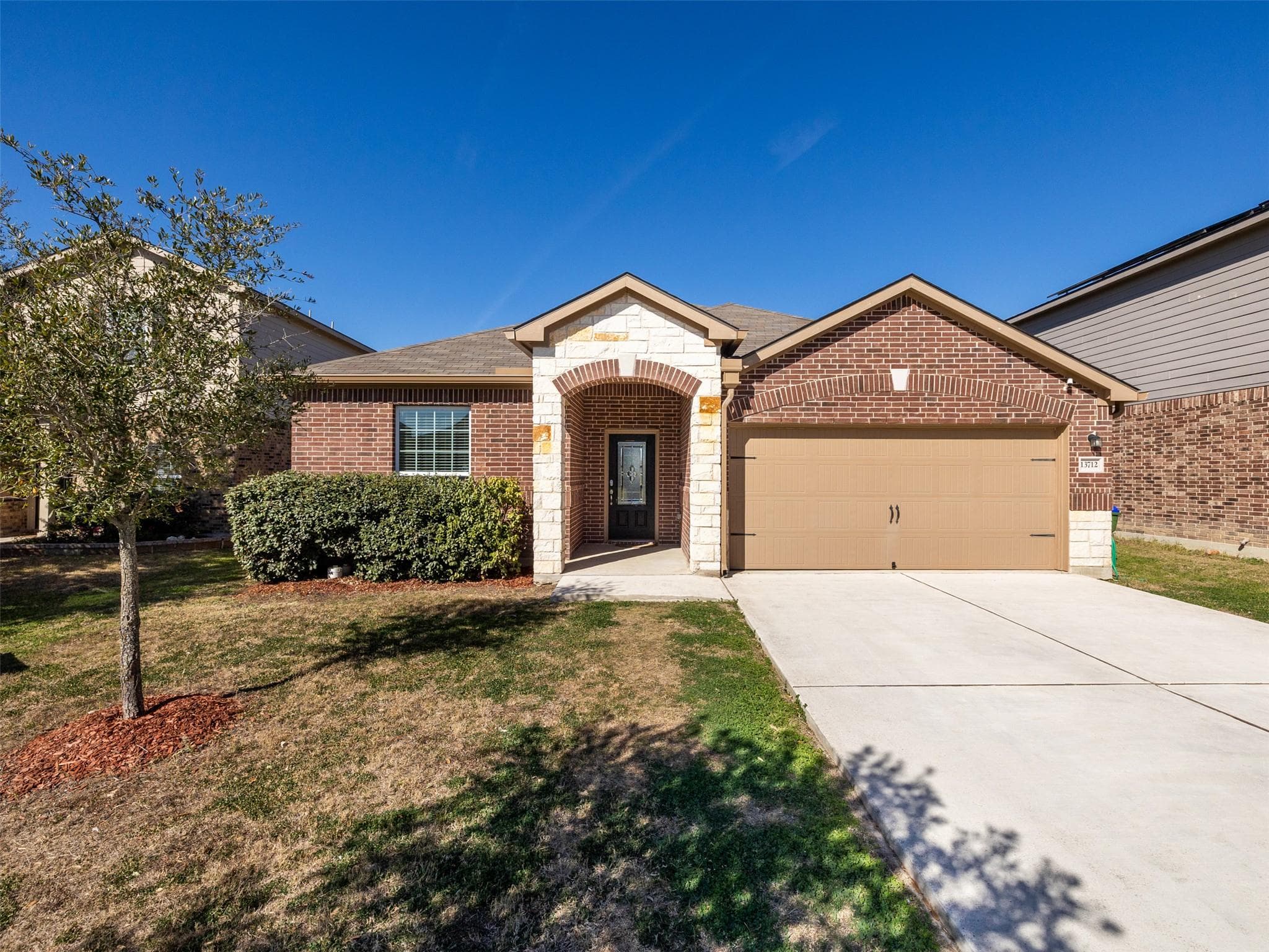 13712 Charles W Fairbanks Cv