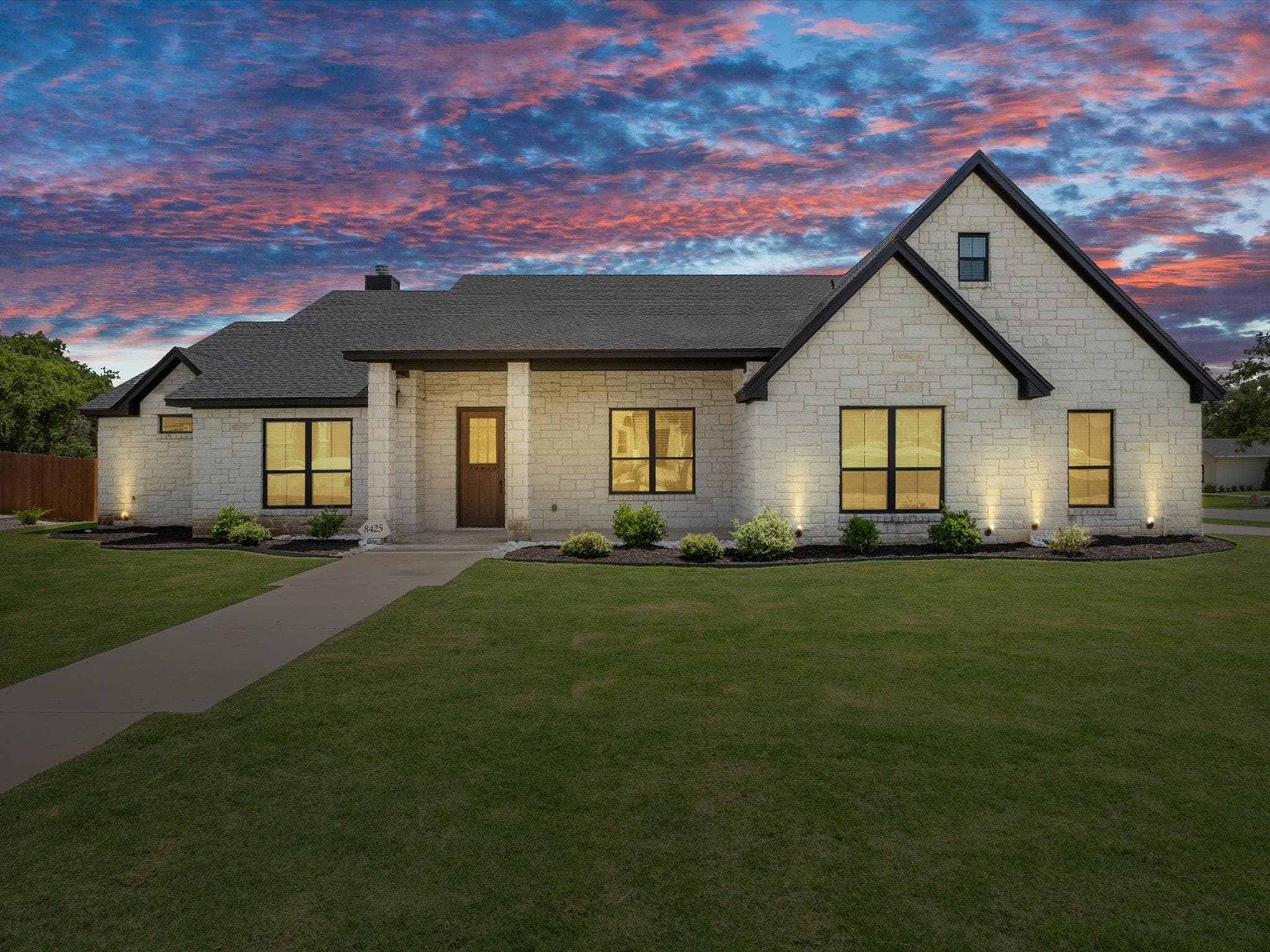 8425 Anna's Spring Dr