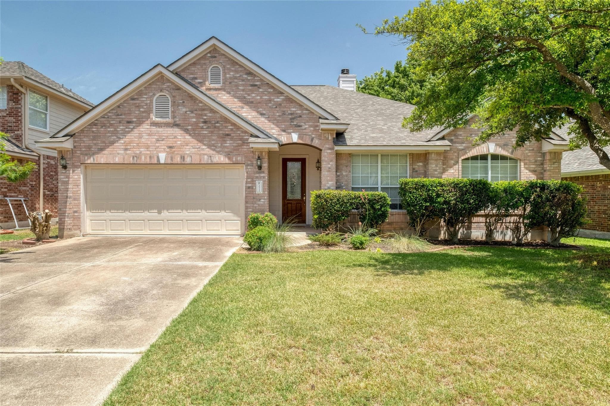 2310 Kristen Ln
