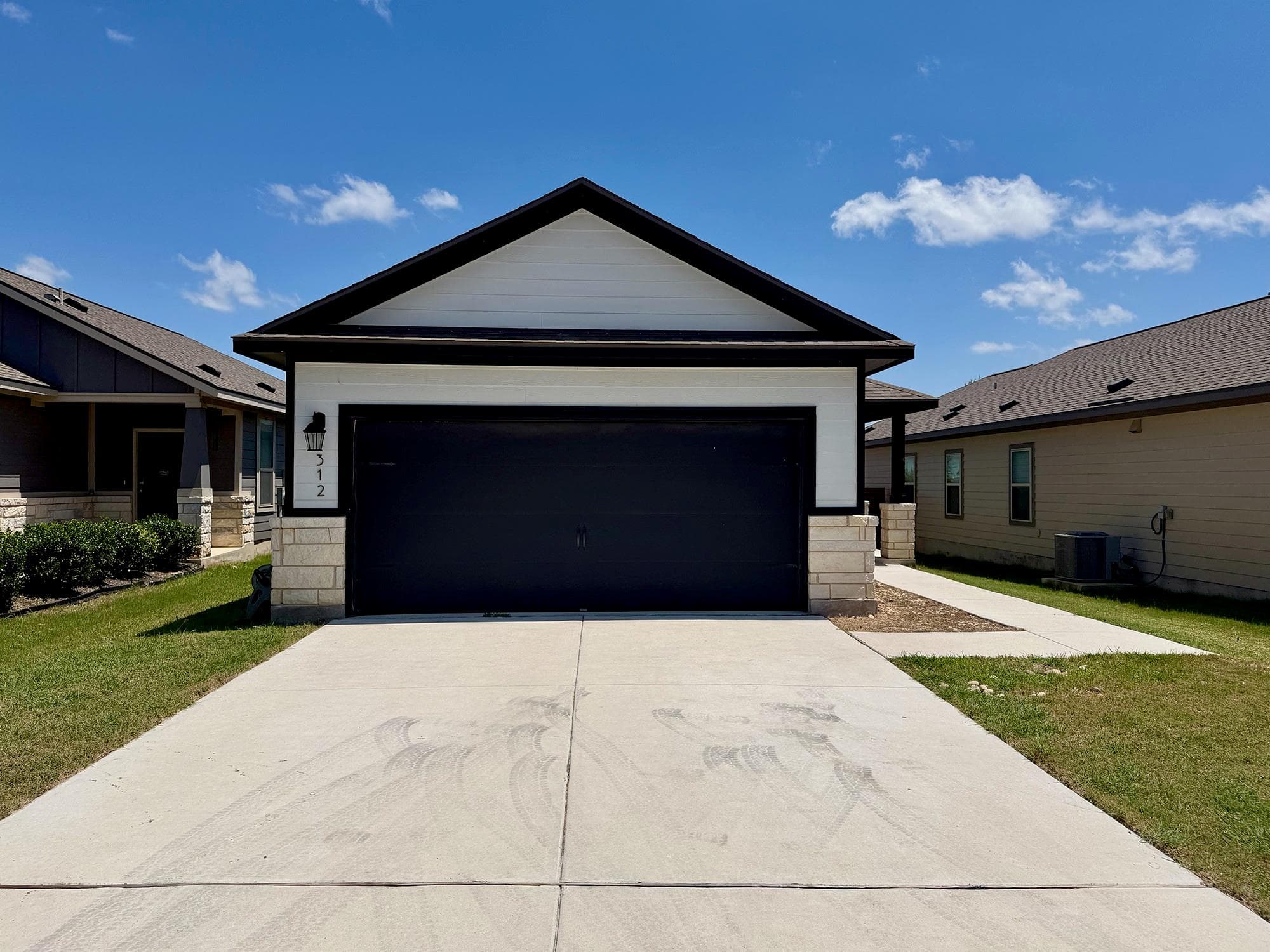 312 Ancellotta Way