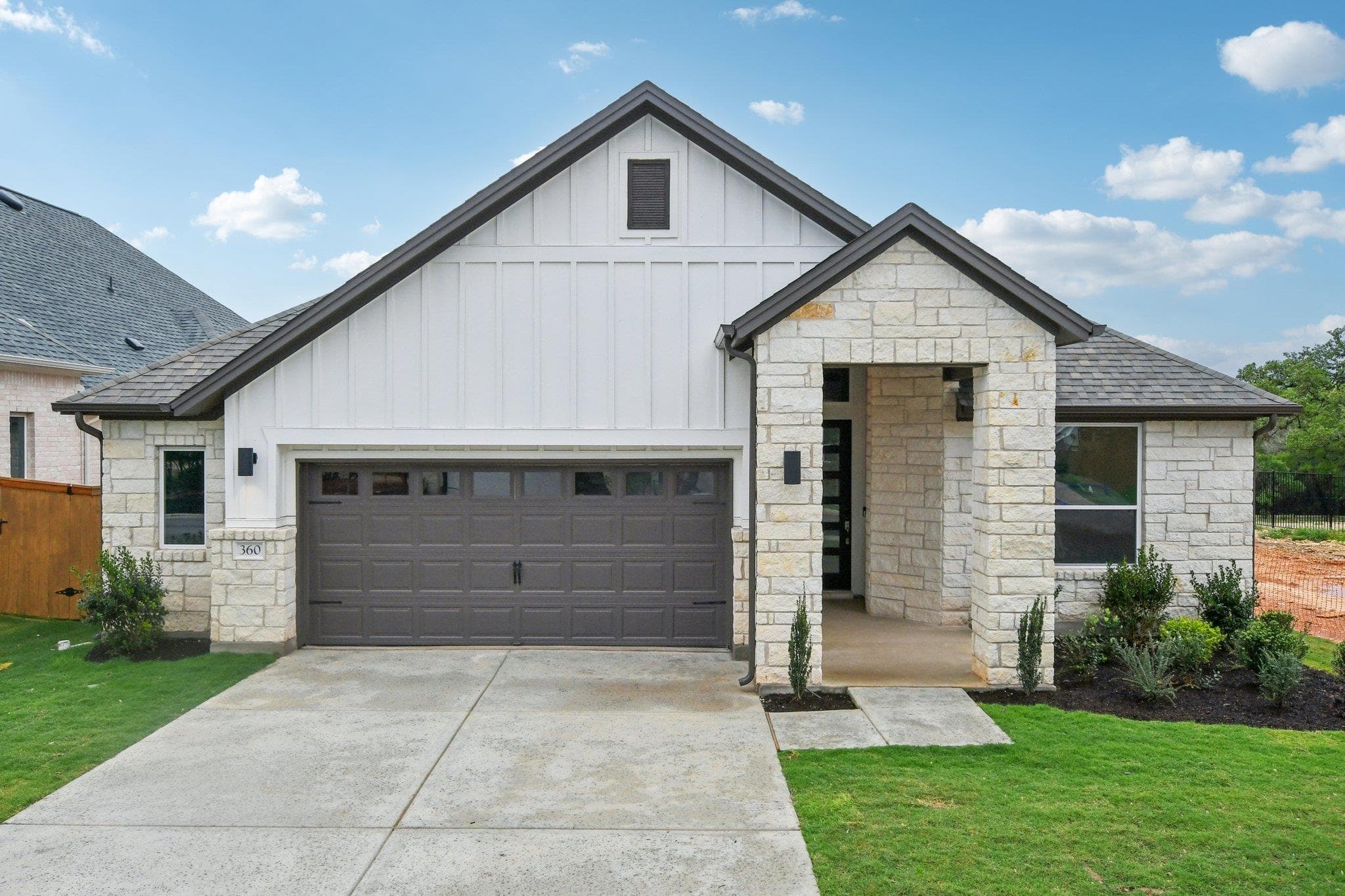 360 San Saba Dr