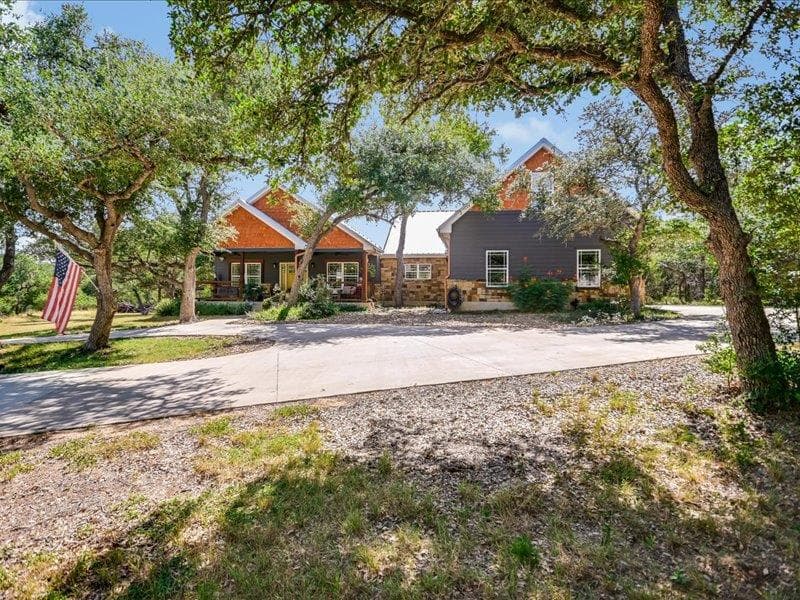 530 Cascade Trl
