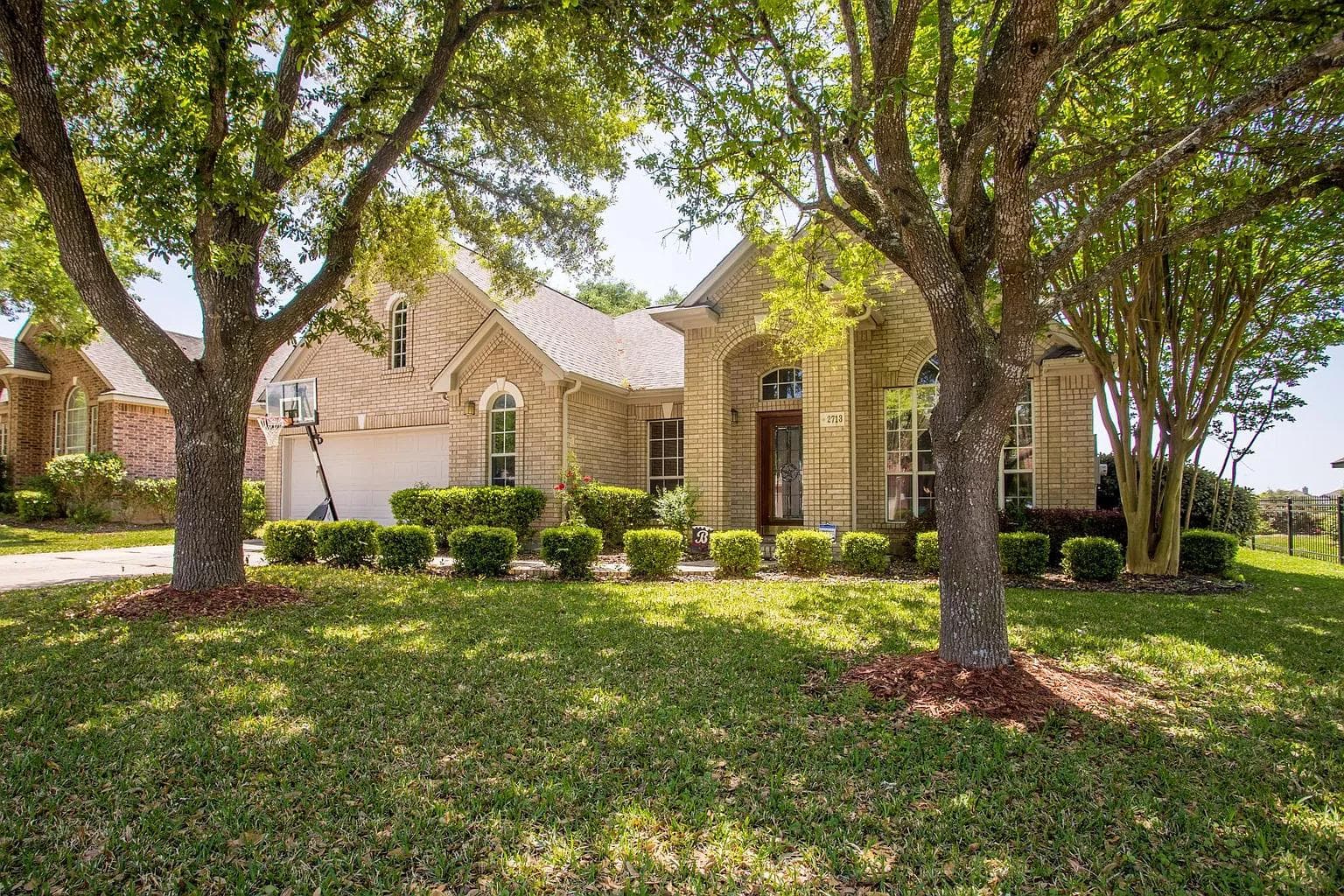 2713 Butler National Dr