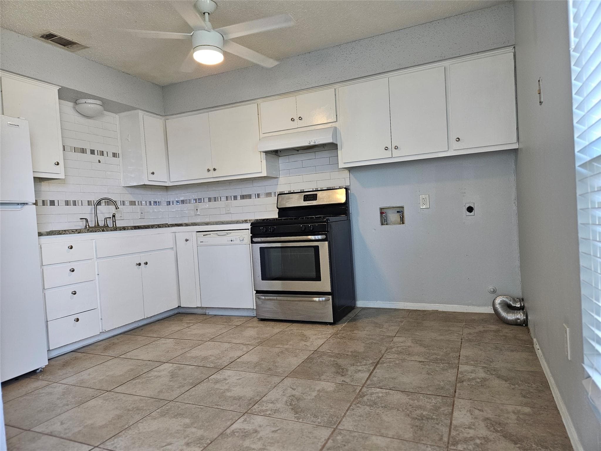 105 E Boyce St #A