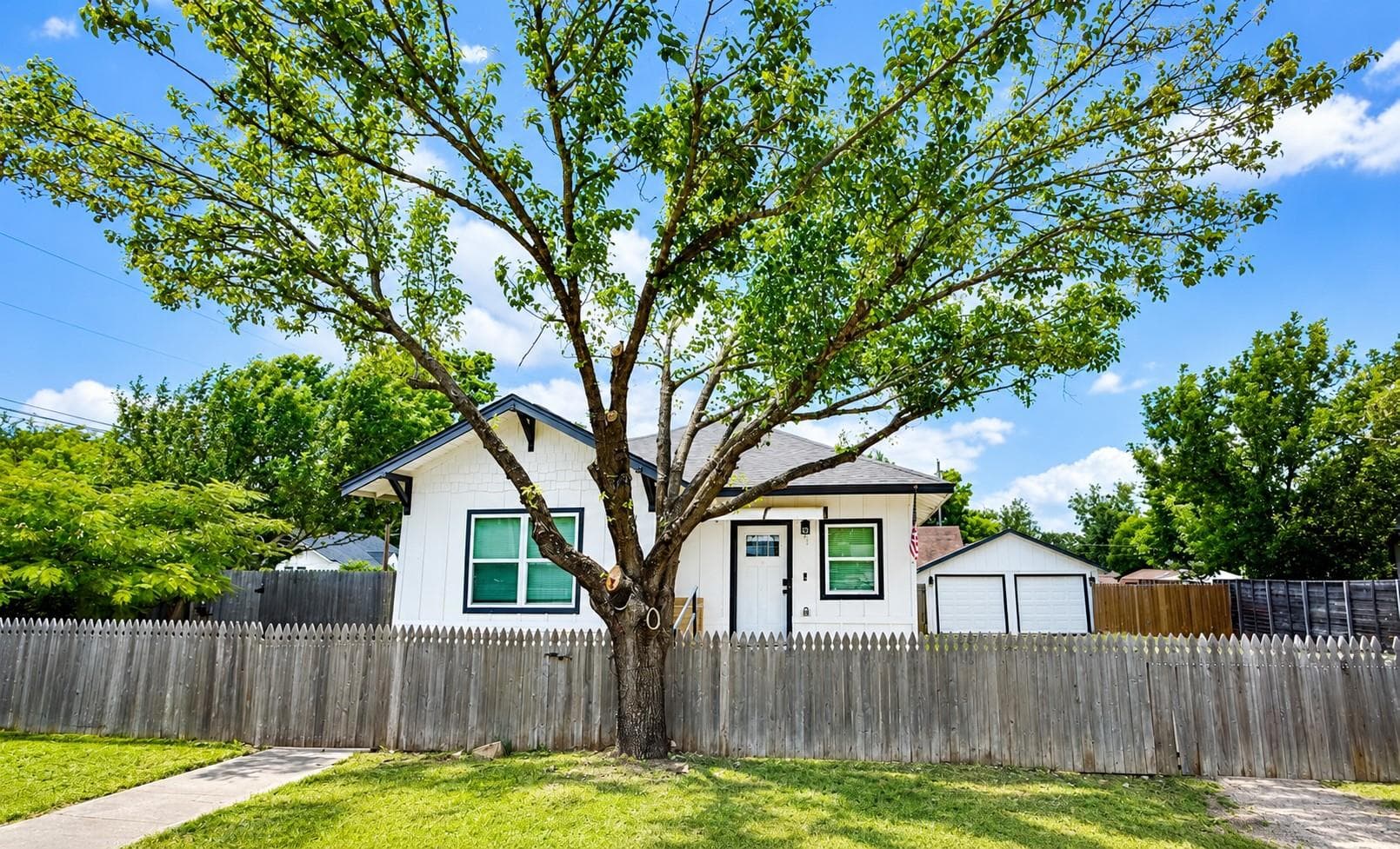 1401 W Seventh None #1