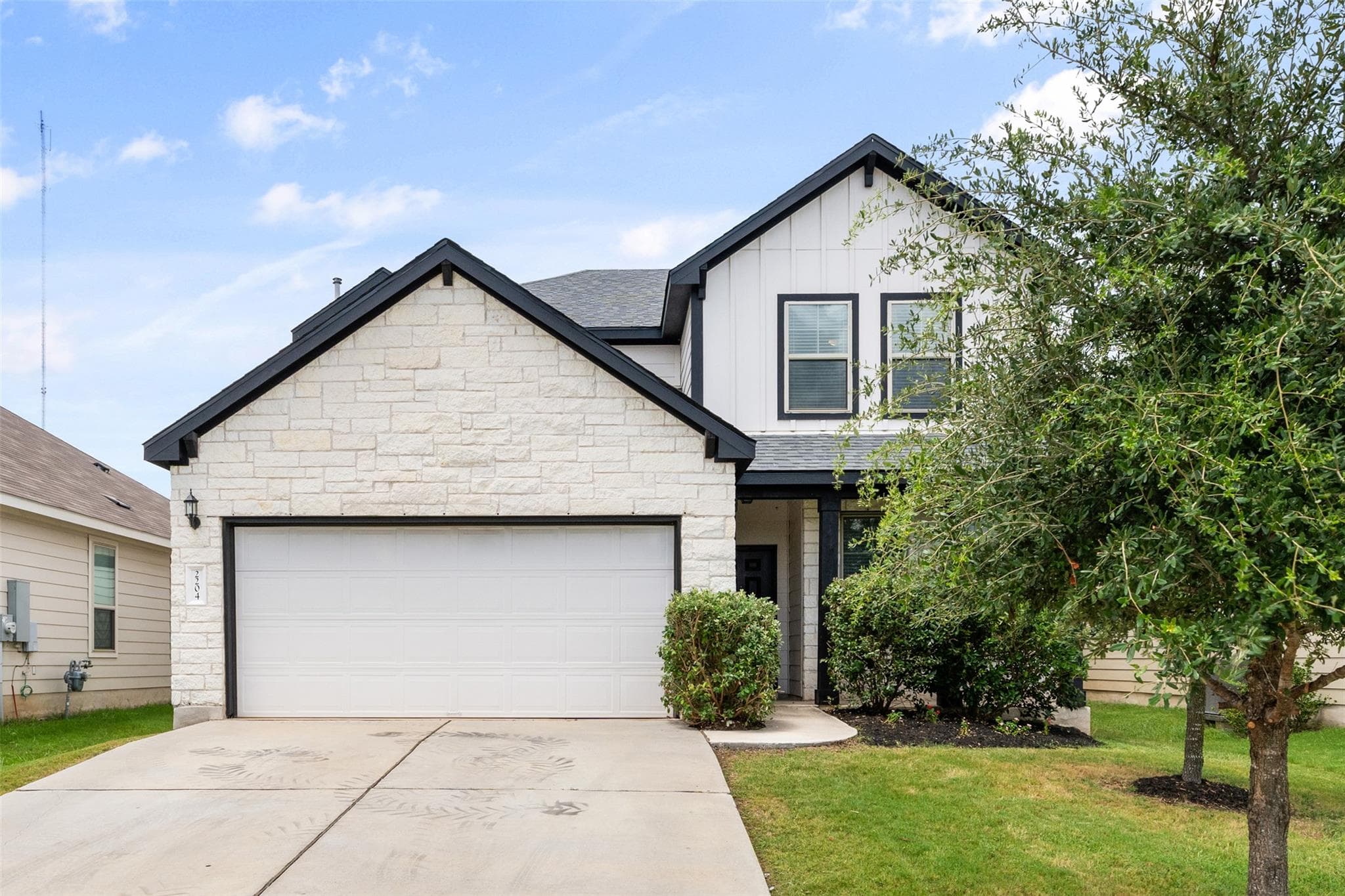 2204 Cliffbrake Way