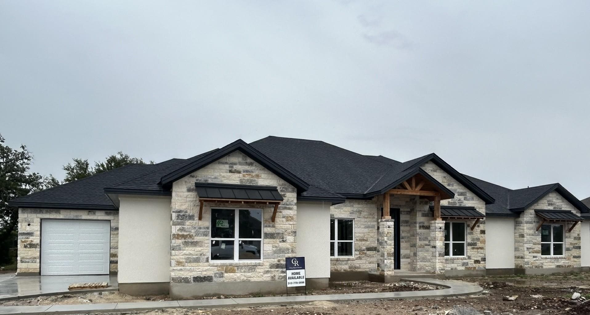 320 Lazy Creek Dr