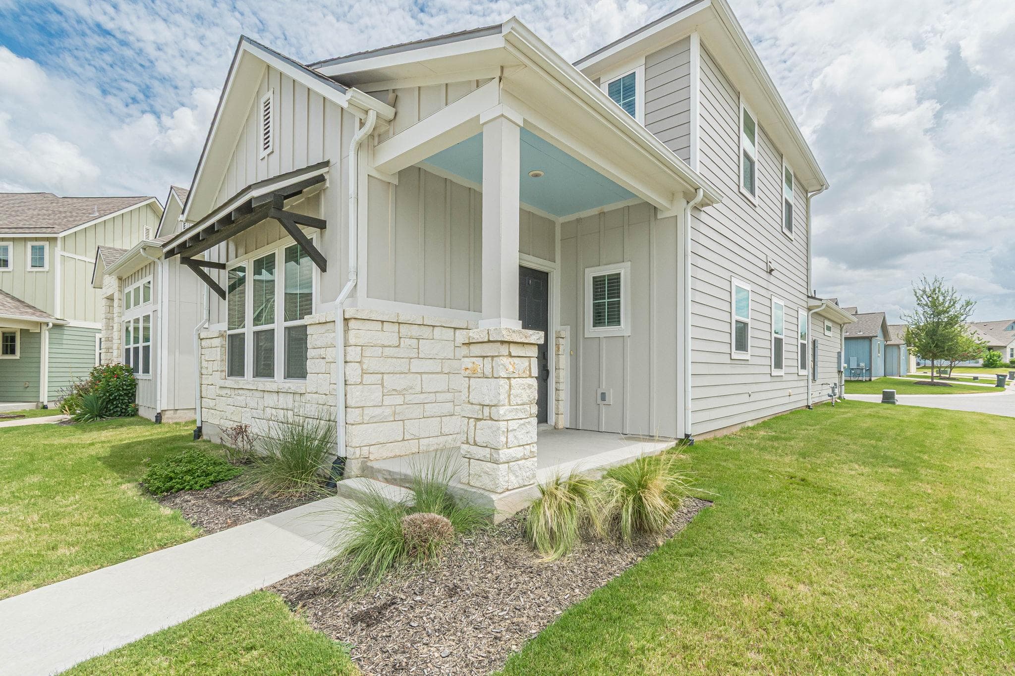 105 Harborside Dr #101