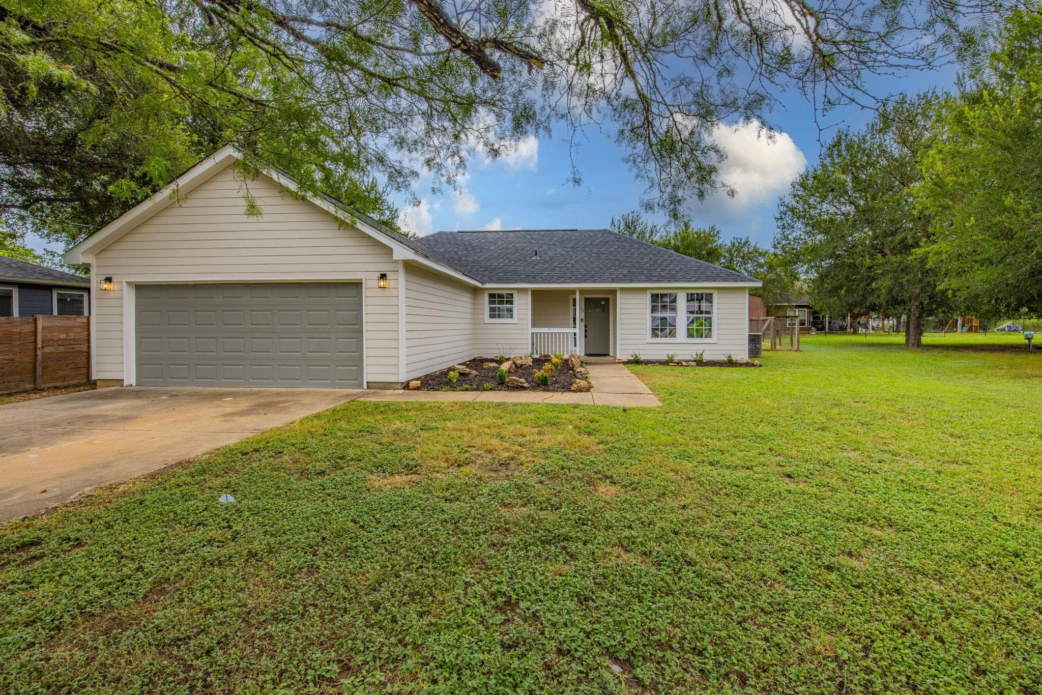 119 W Kikipua Ln