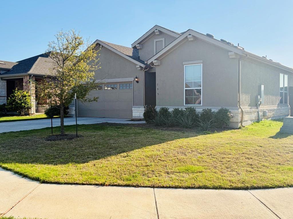193 Slenderleaf Dr