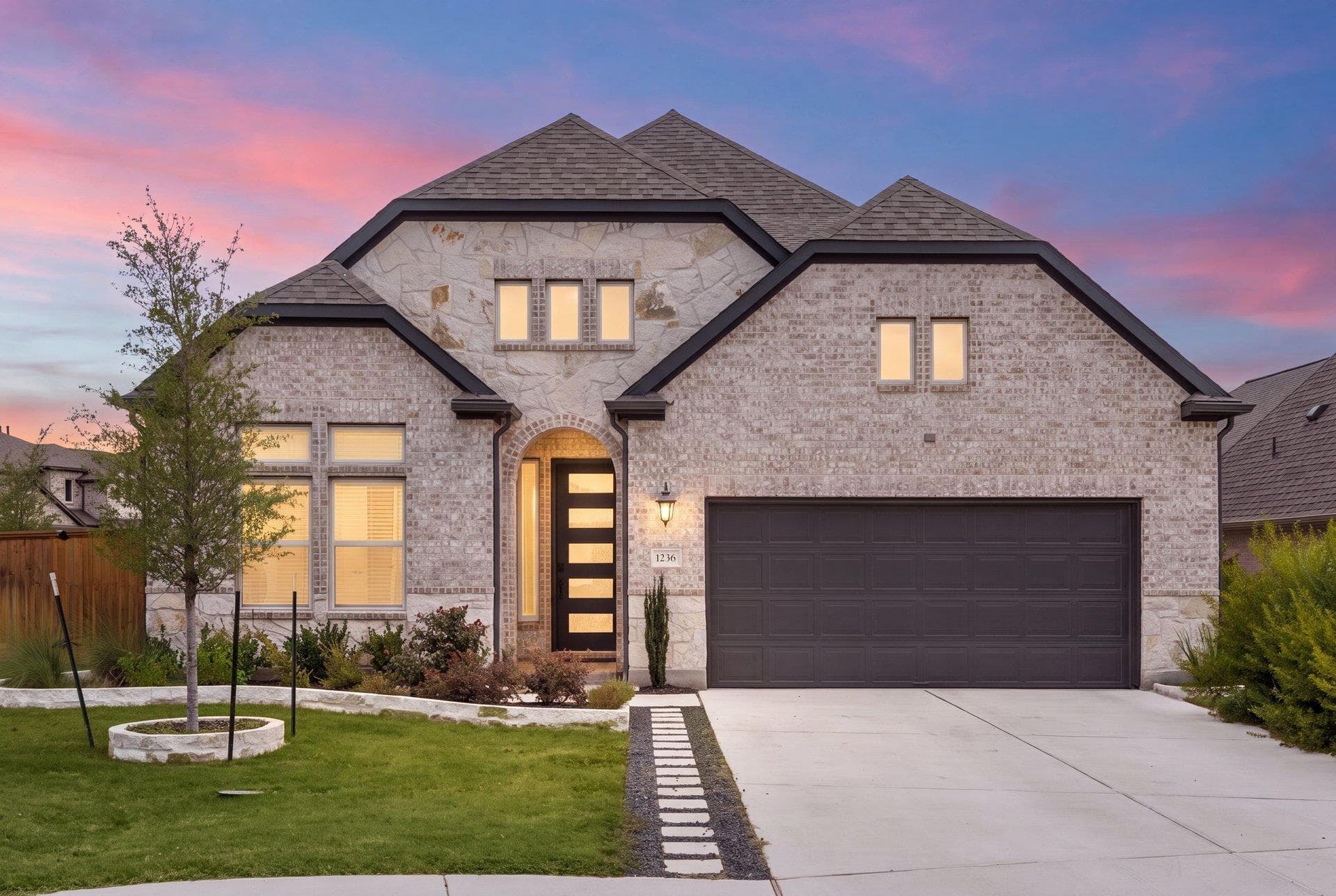 1236 Scenic Green Loop