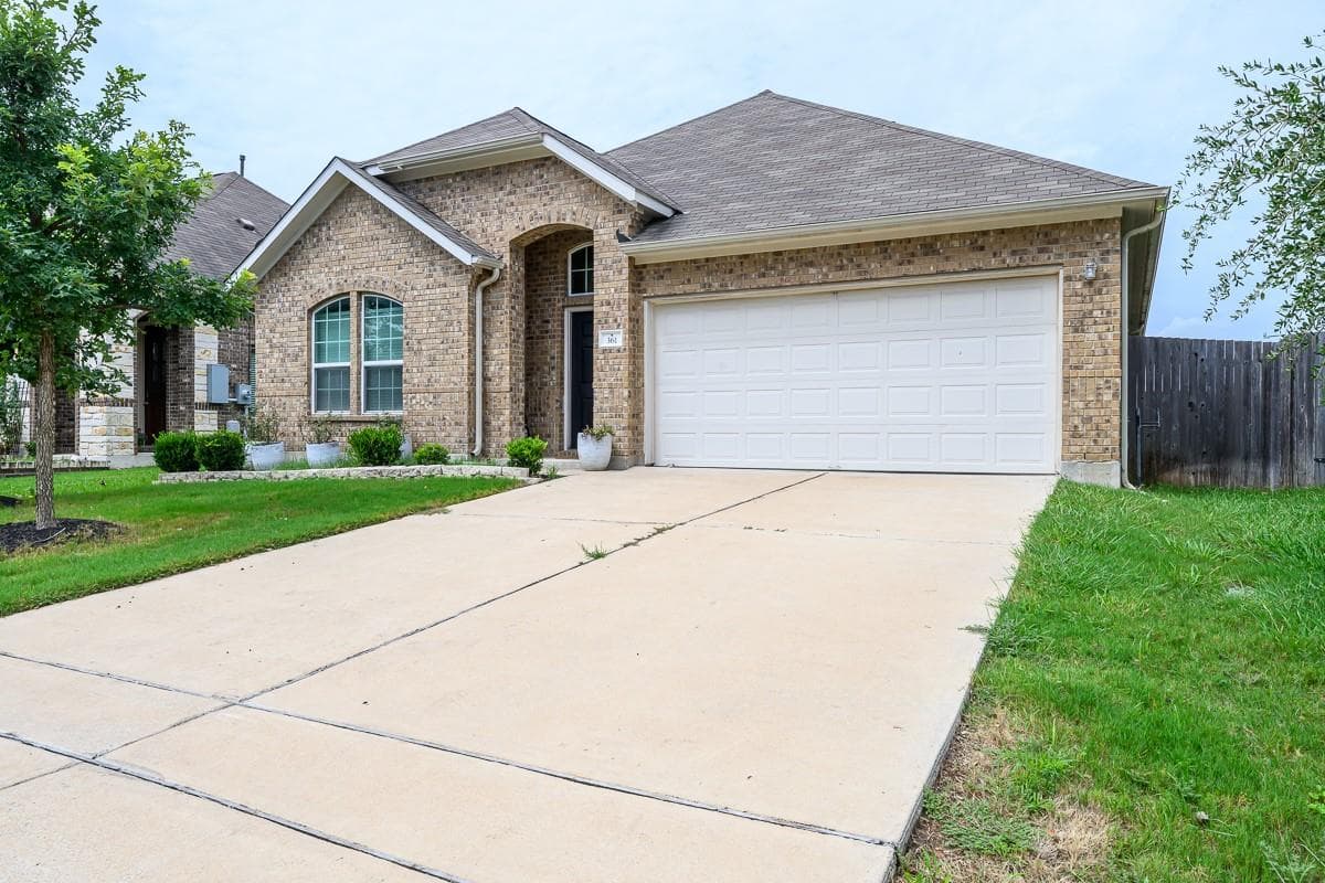 361 Vista Gardens Dr