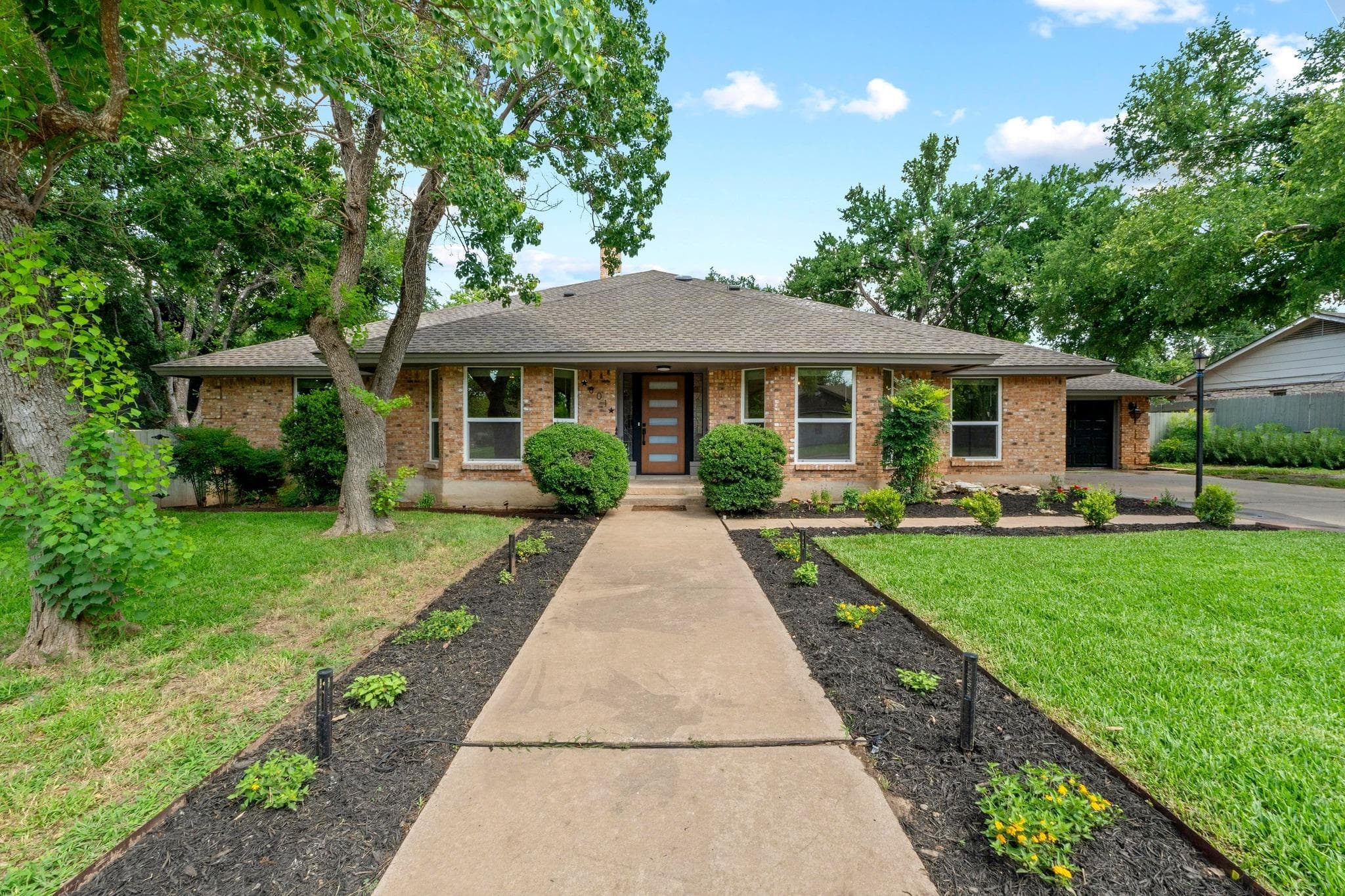 801 Lime Rock Dr