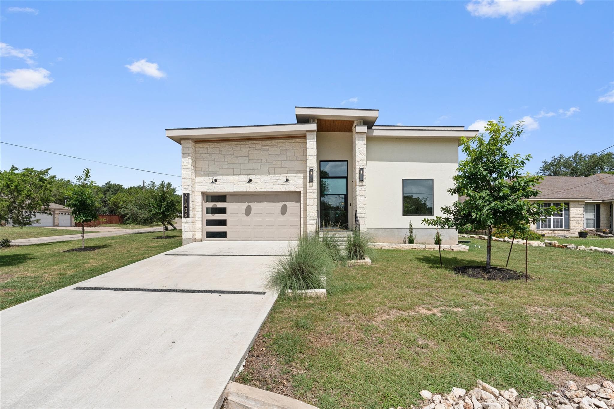 21408 Lakefront Dr