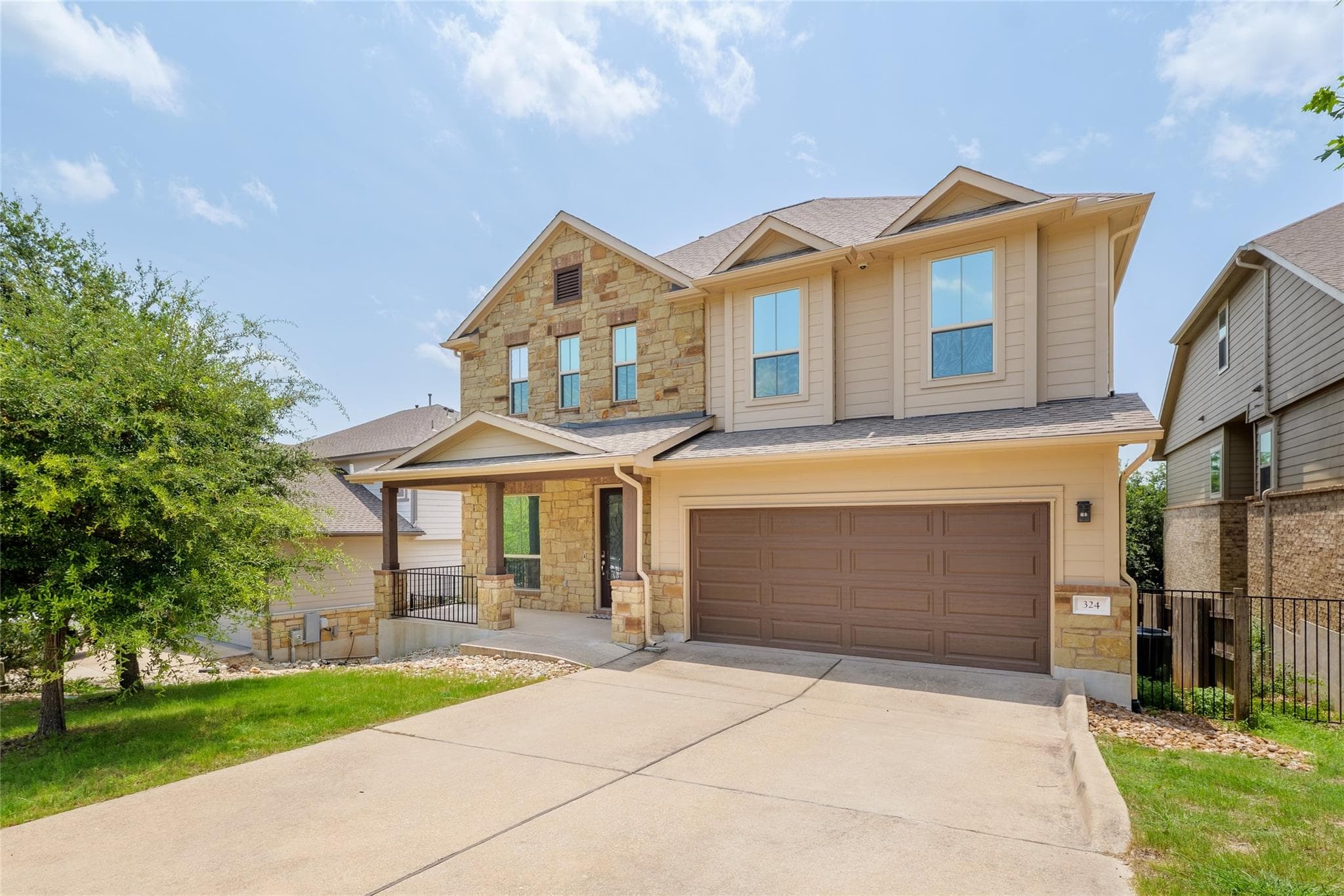 324 Santa Maria St