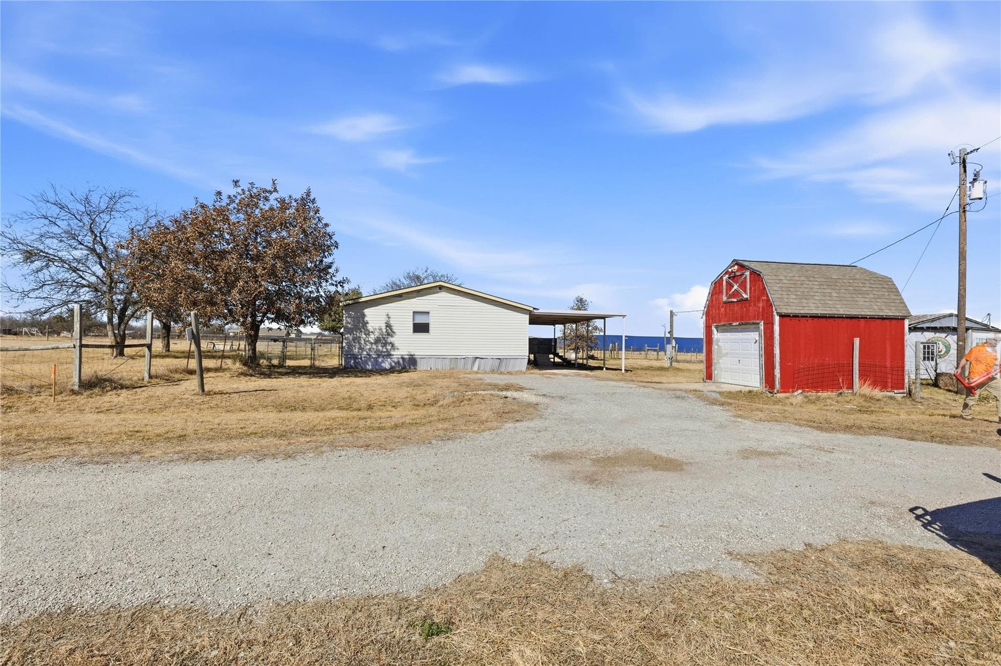 100 Prairie Dr