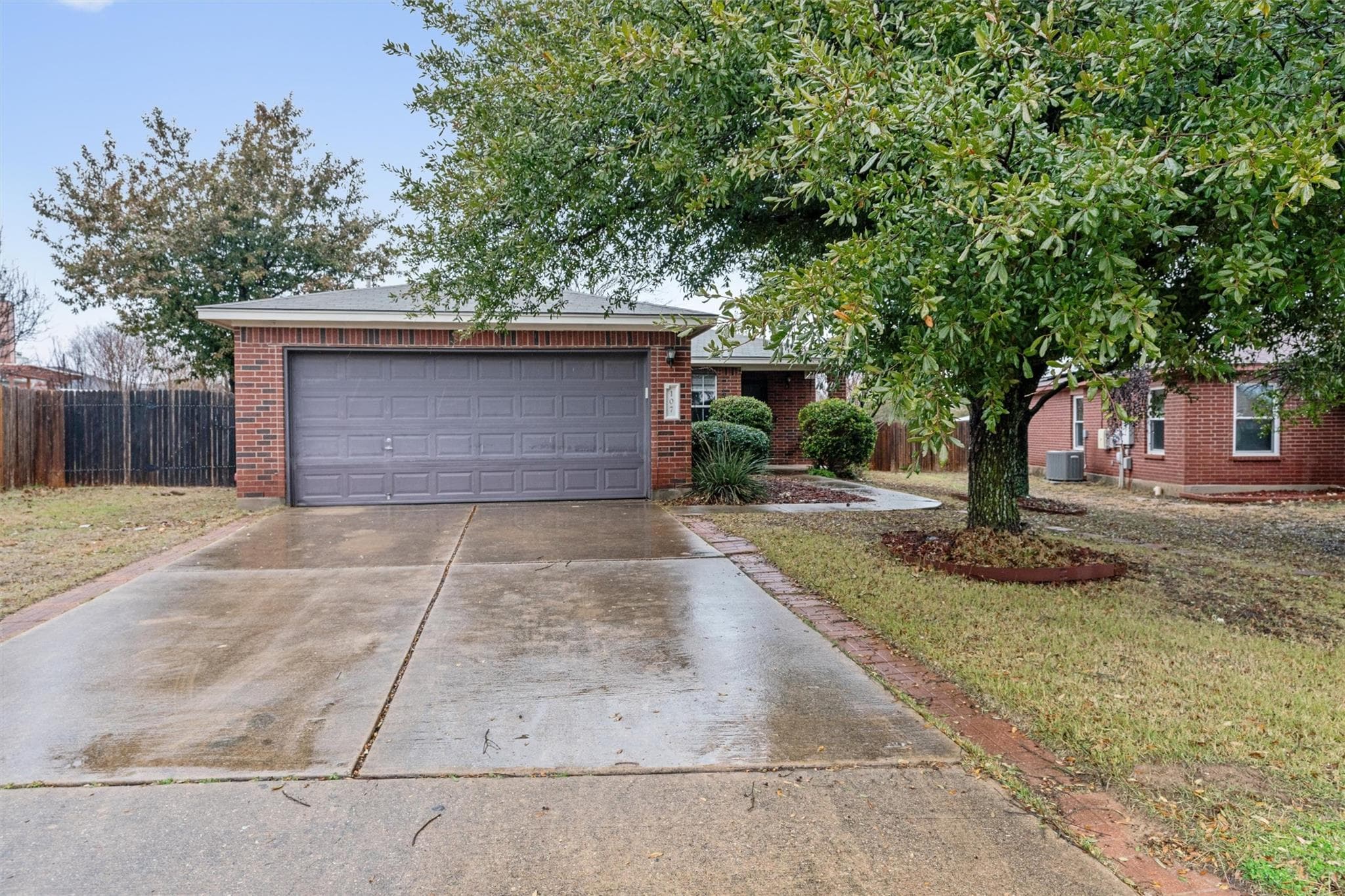 107 Mccarthur Dr