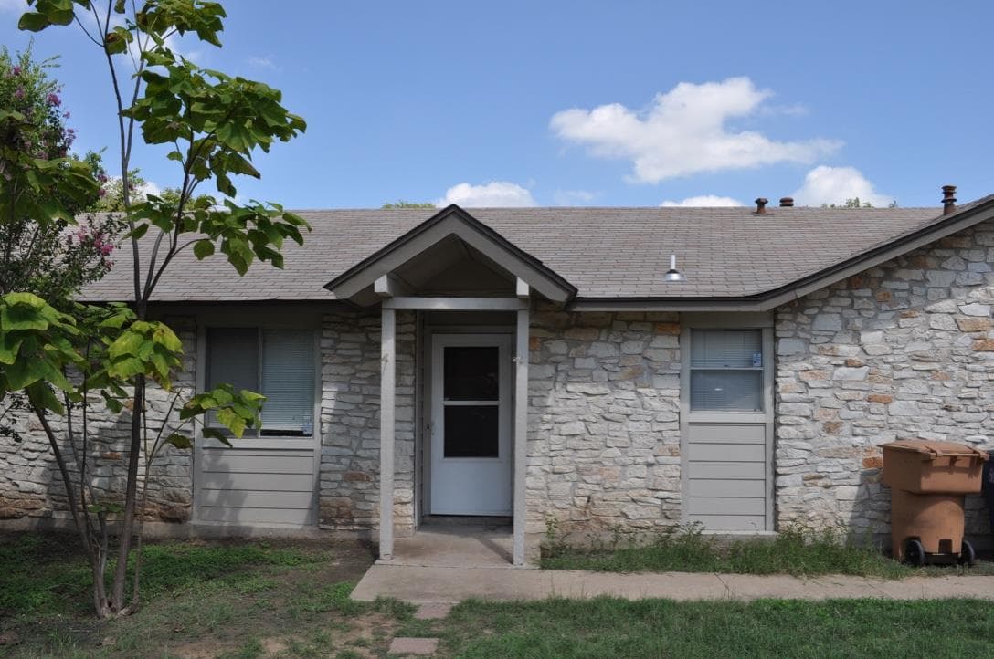 5916 A Cherry Loop
