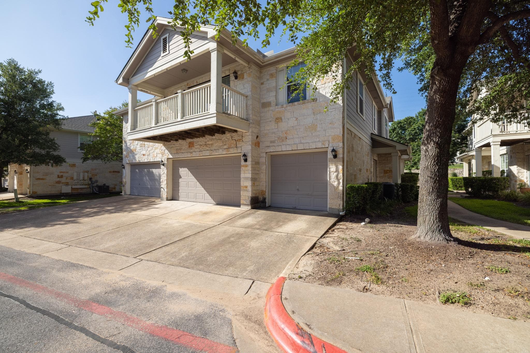 1900 Scofield Ridge Pkwy #3103
