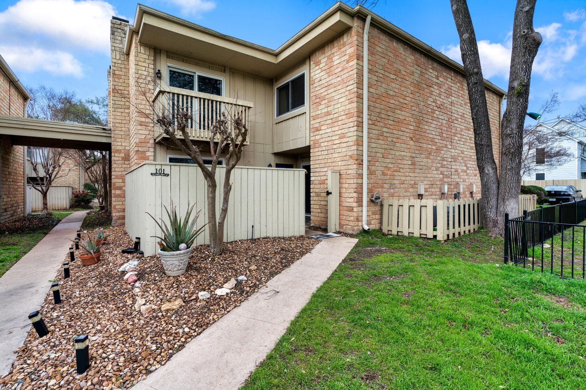 8340 Fathom Cir #101