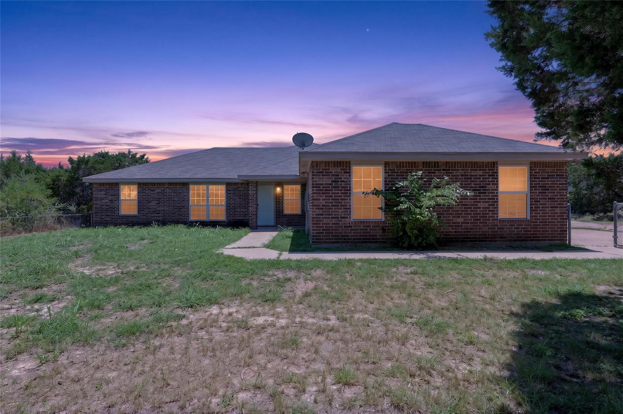 815 Rocky Ln