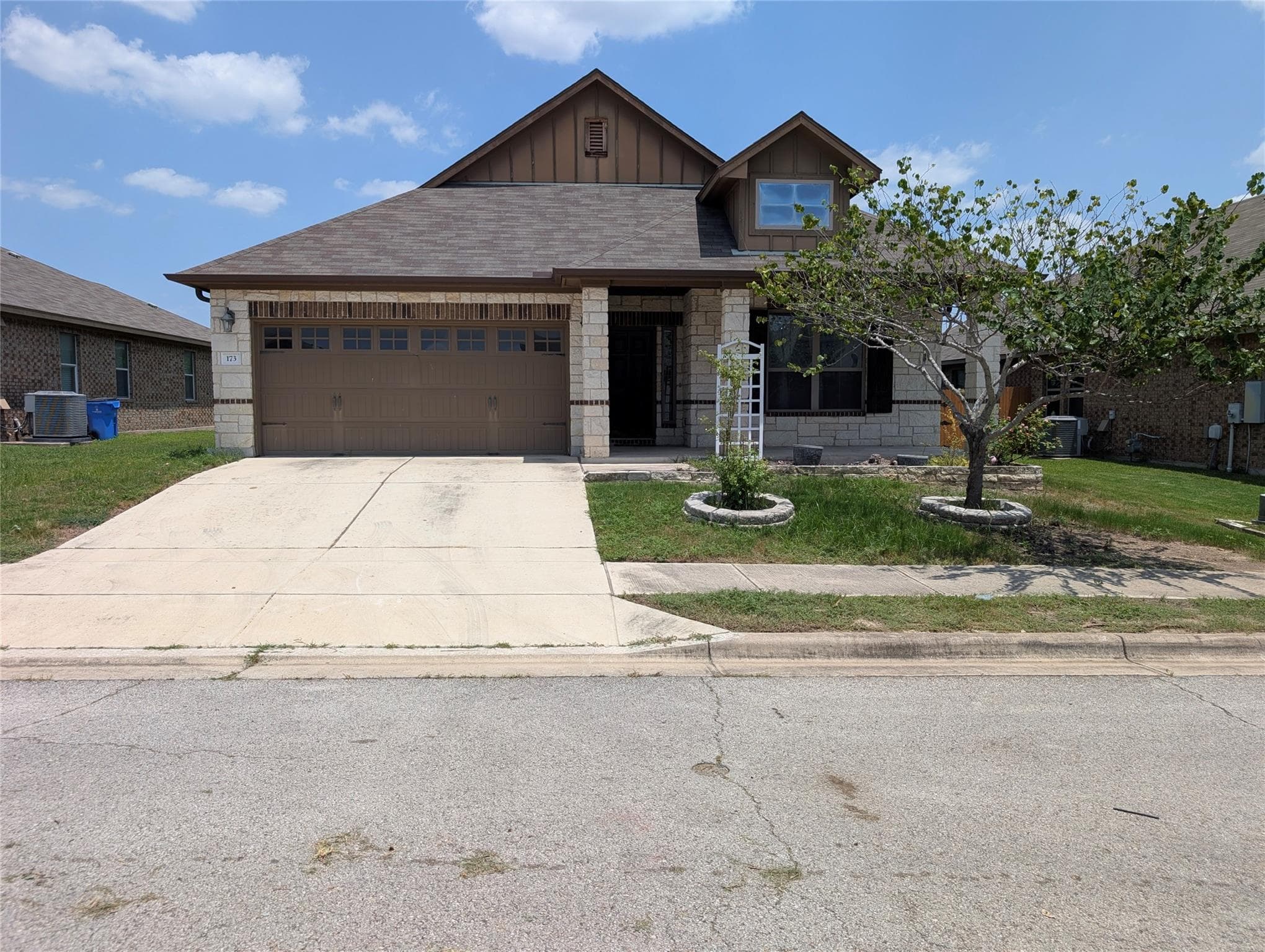 173 Lone Tree Holw