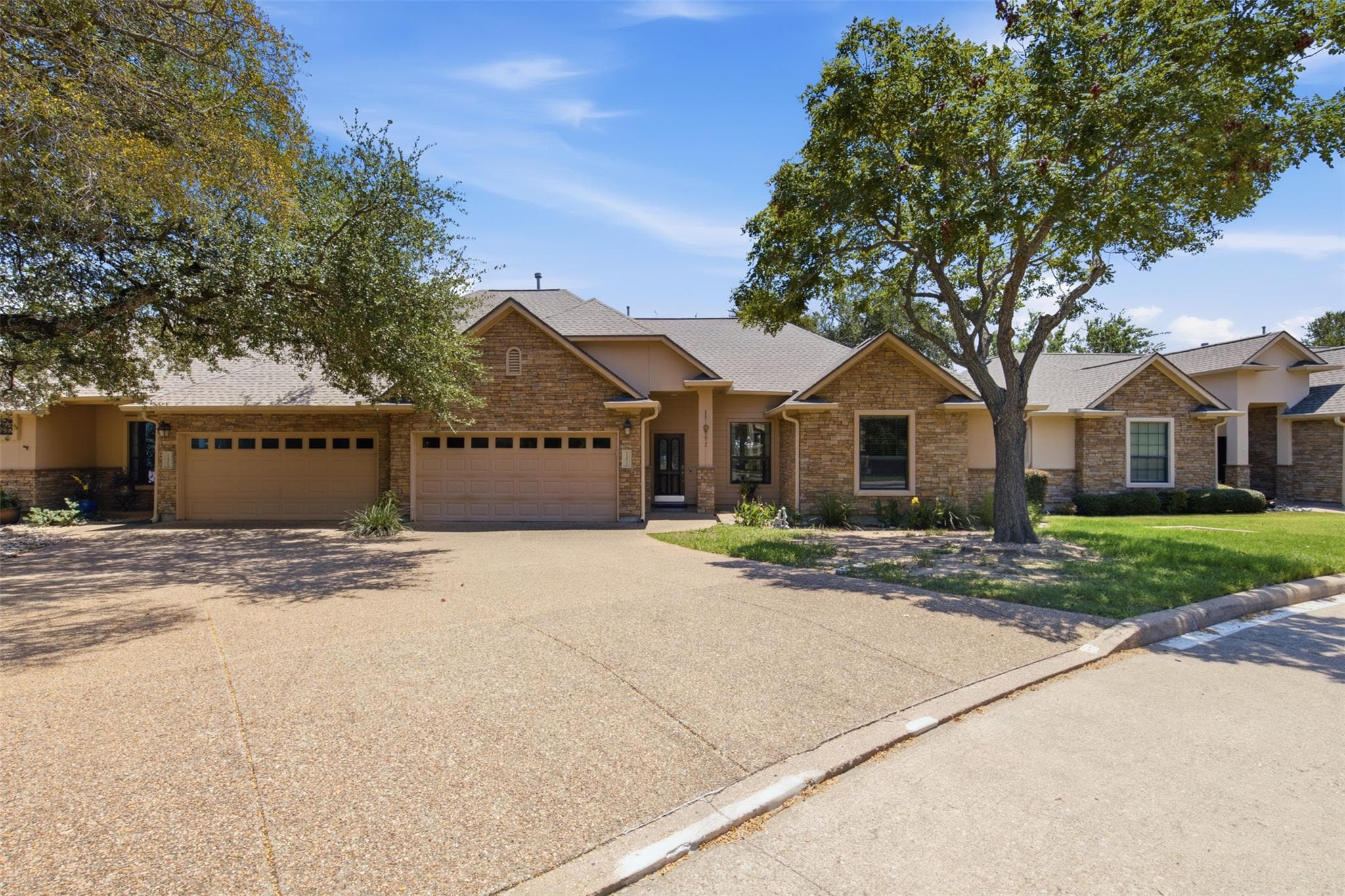 13912 Ashton Woods Cir #26