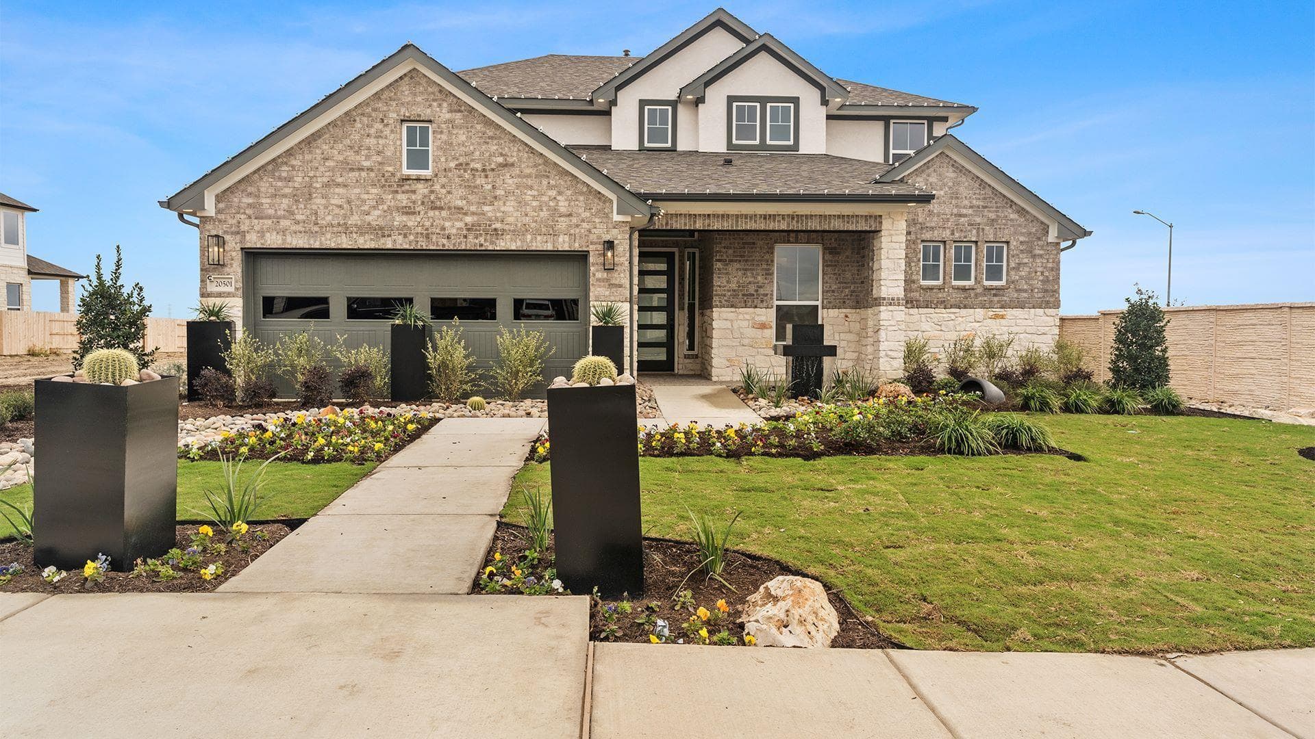 301 Raleigh Dr
