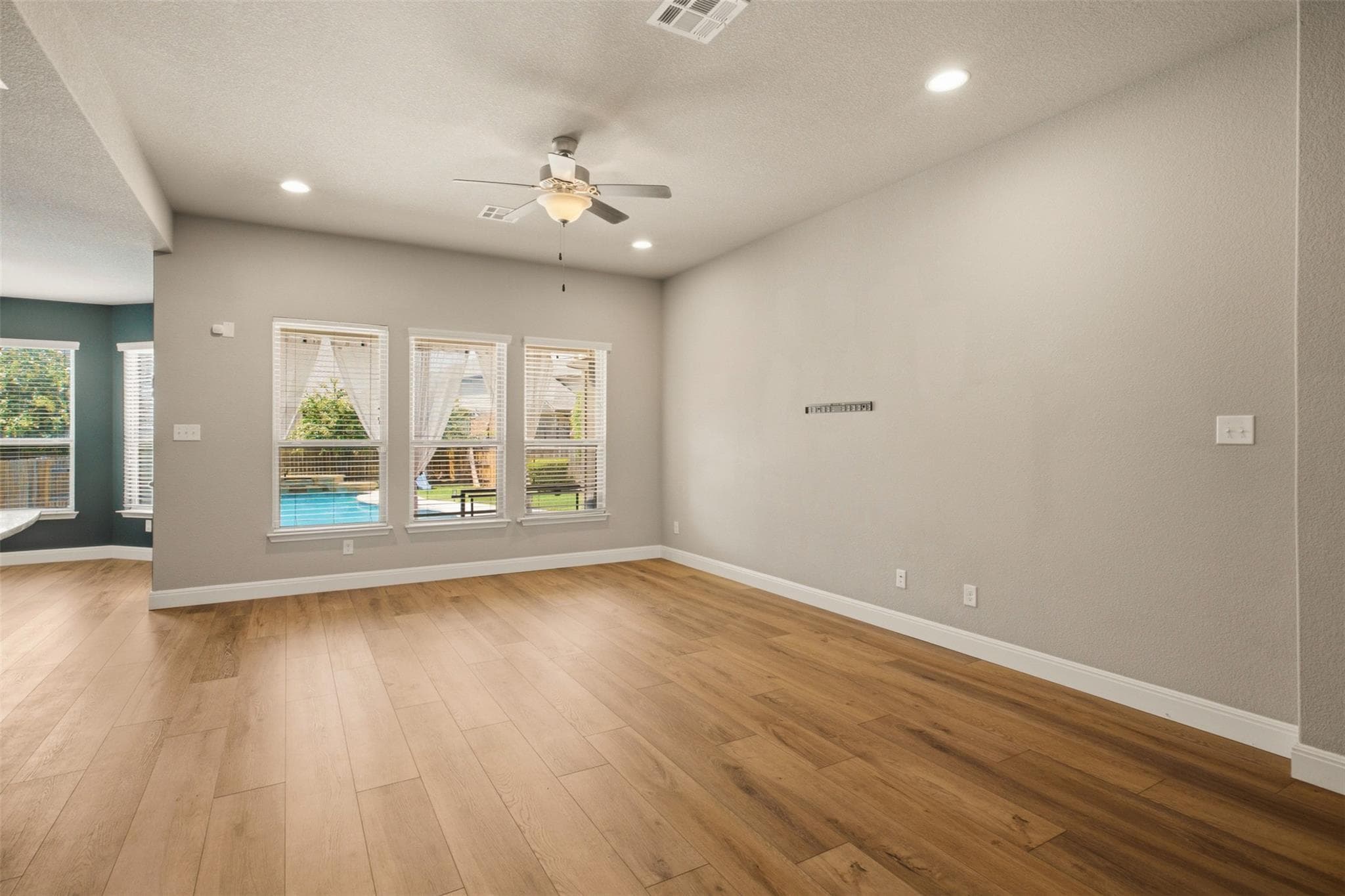 3343 Pablo Cir