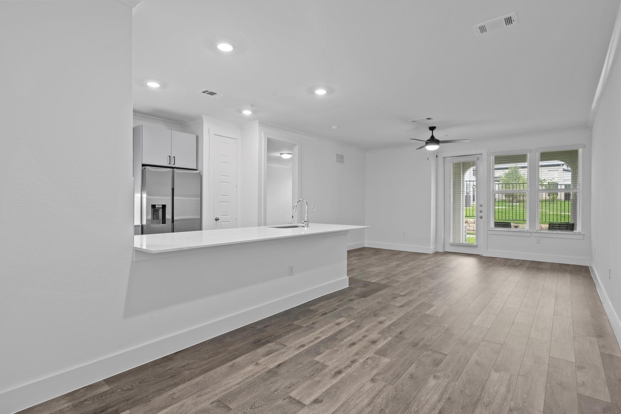 1664 Hillside Terrace None #3816