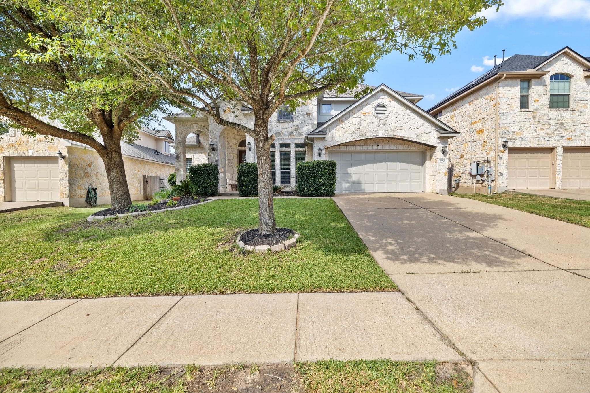 10921 Tornasol Ln